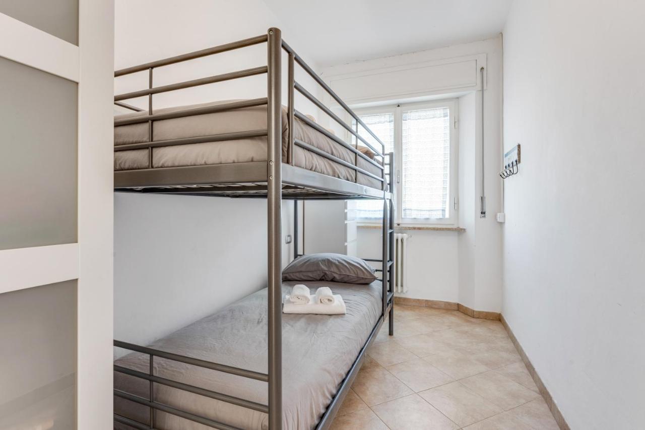 Casa Fiora, A 50 M Dal Mare Apartment San Vincenzo Bagian luar foto